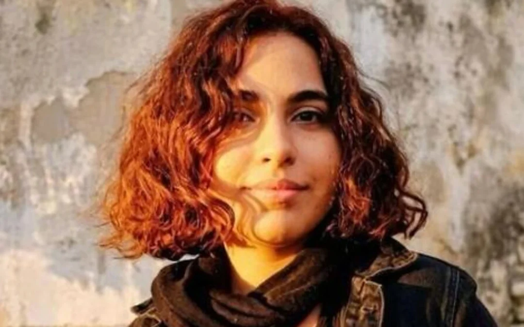 بازداشت دوباره مهشاد کشانی در اصفهان؛ تشکیل پرونده جدید و بی‌خبری از محل نگهداری
